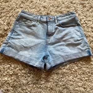 Levi’s Denim Mom Shorts